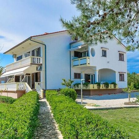 Apartments In House Liveric, In Vir At The Beach Extérieur photo