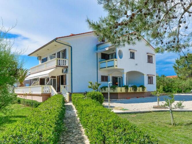 Apartments In House Liveric, In Vir At The Beach Extérieur photo