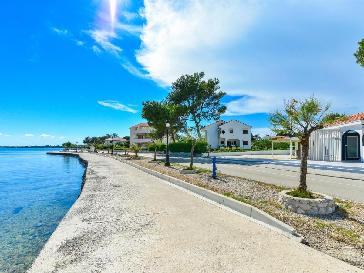 Apartments In House Liveric, In Vir At The Beach Extérieur photo